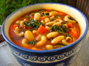 Tomato Macaroni Soup with White Beans & Kale Low Fat Recipe